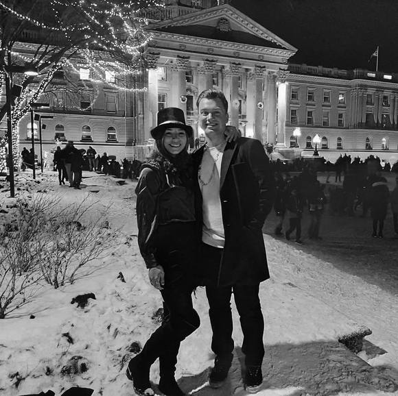 Meet your Posher, Vanessa - Picture 1 of 1